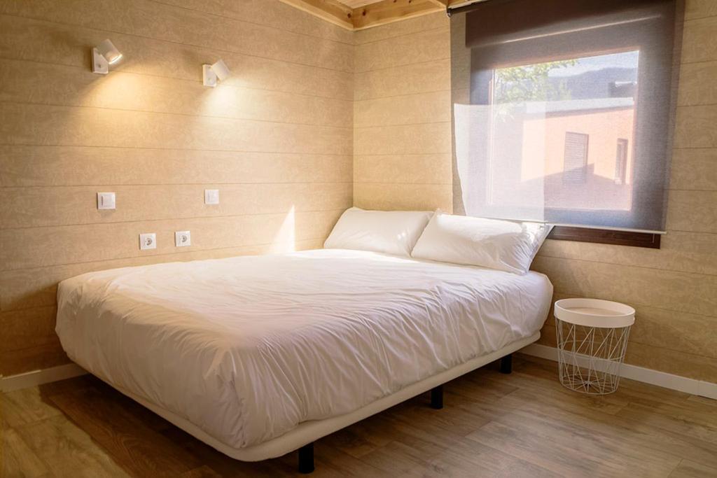 El Arrebol Comfort Camp Jaca Exteriör bild