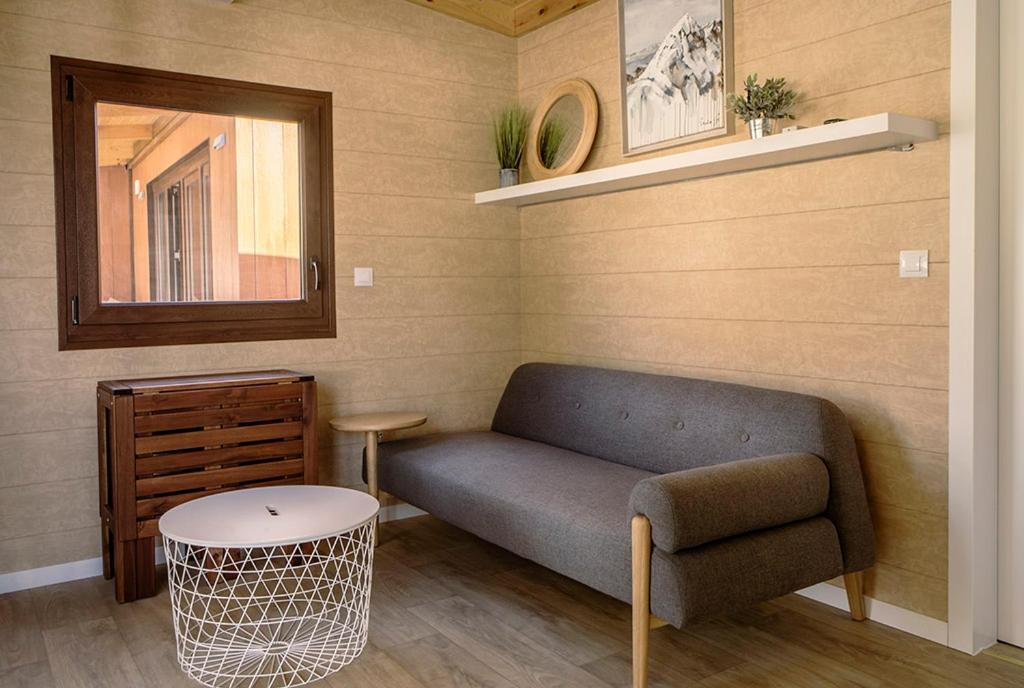 El Arrebol Comfort Camp Jaca Exteriör bild