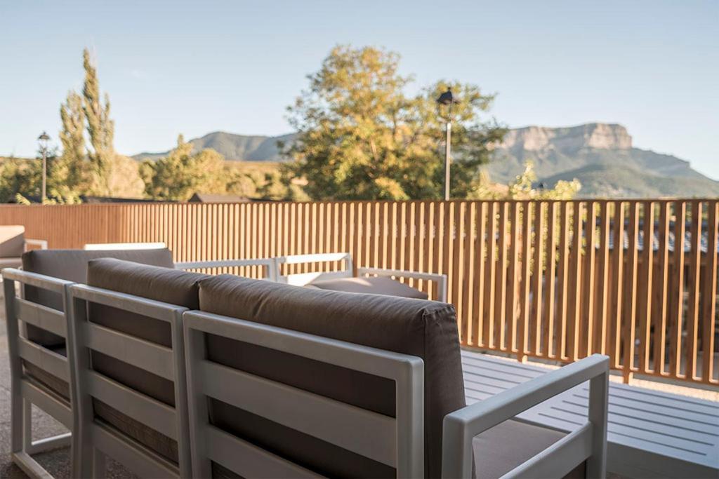 El Arrebol Comfort Camp Jaca Exteriör bild